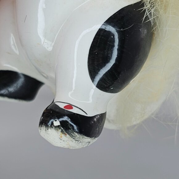 Vintage Ceramic Skunk Figurine Fur Tail Anthropomorphic KItsch *FLAW* - Picture 10 of 10